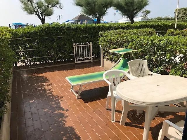 Condominio Penelope Piazza Torino Da Colla Lido di Jesolo 0*,